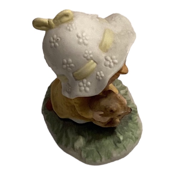 Lefton Hand Painted Porcelain Figurine - Picture 2 of 5